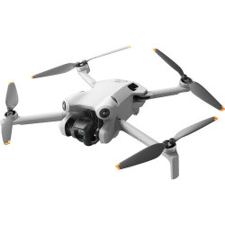 DJI Mini 4 Pro Combo 